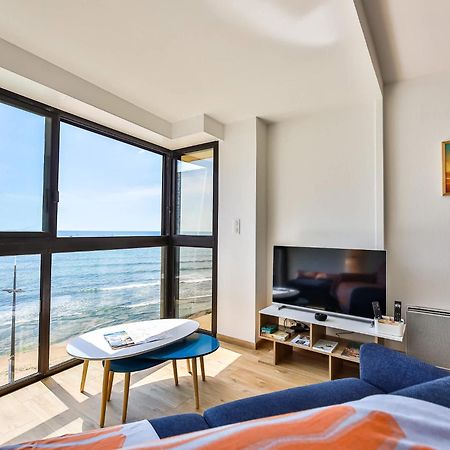 Appartement Au Pied De La Plage, Vue Imprenable Sur La Mer 莱萨布勒-多洛讷 外观 照片